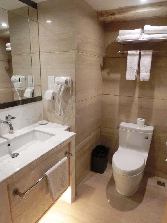 Estay Residence • Poly Central Pivot Kanton Zimmer foto
